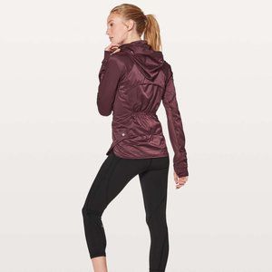 NWT Lululemon Goal crusher Jacket Redwood 8